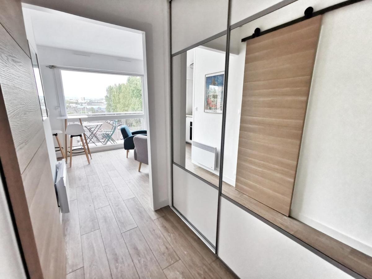 Appartement Lumineux Avec Balcon Et Parking Шербур-ан-Котантен Экстерьер фото